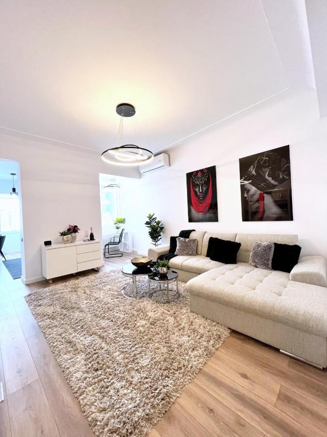 Sky View - Luxury Apartament - Sanador Victoriei Bukurešť Exteriér fotografie