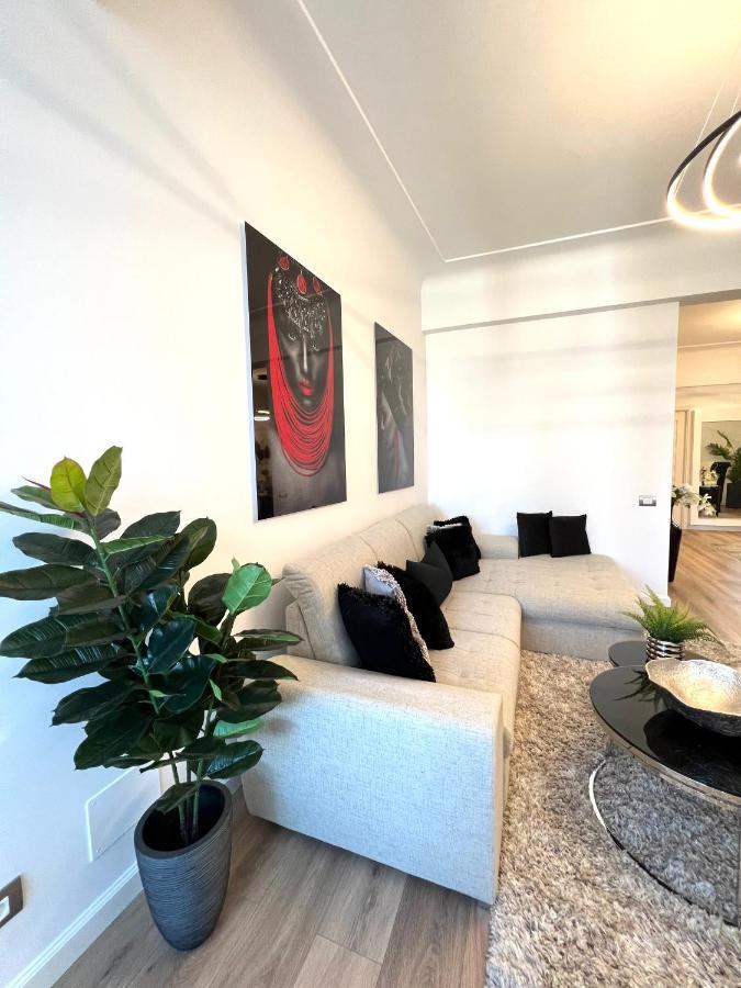 Sky View - Luxury Apartament - Sanador Victoriei Bukurešť Exteriér fotografie