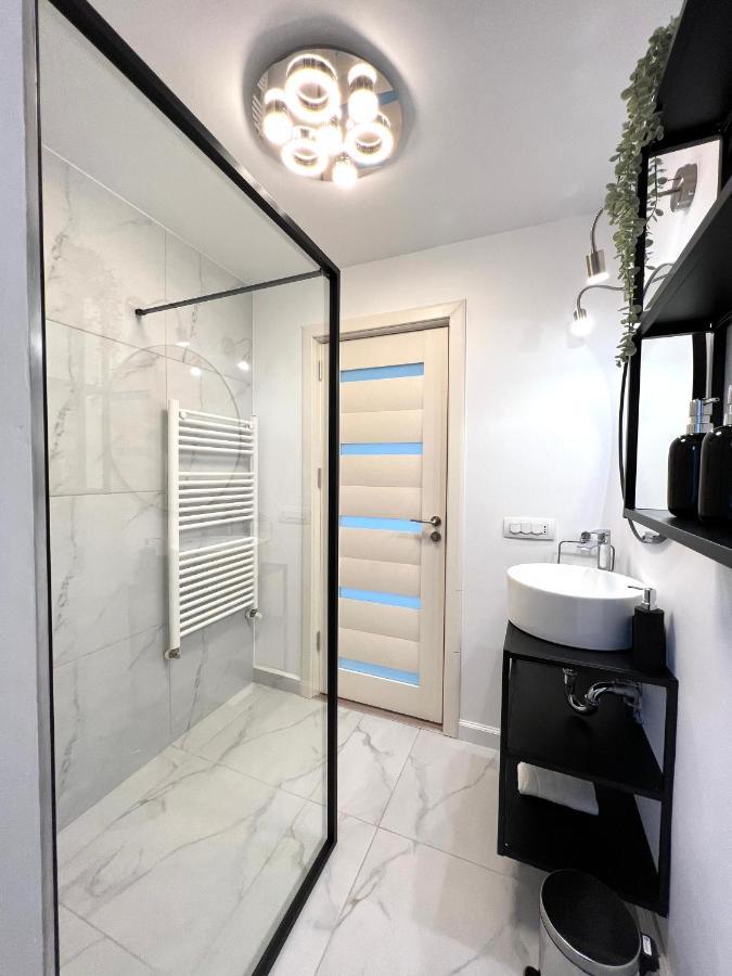 Sky View - Luxury Apartament - Sanador Victoriei Bukurešť Exteriér fotografie